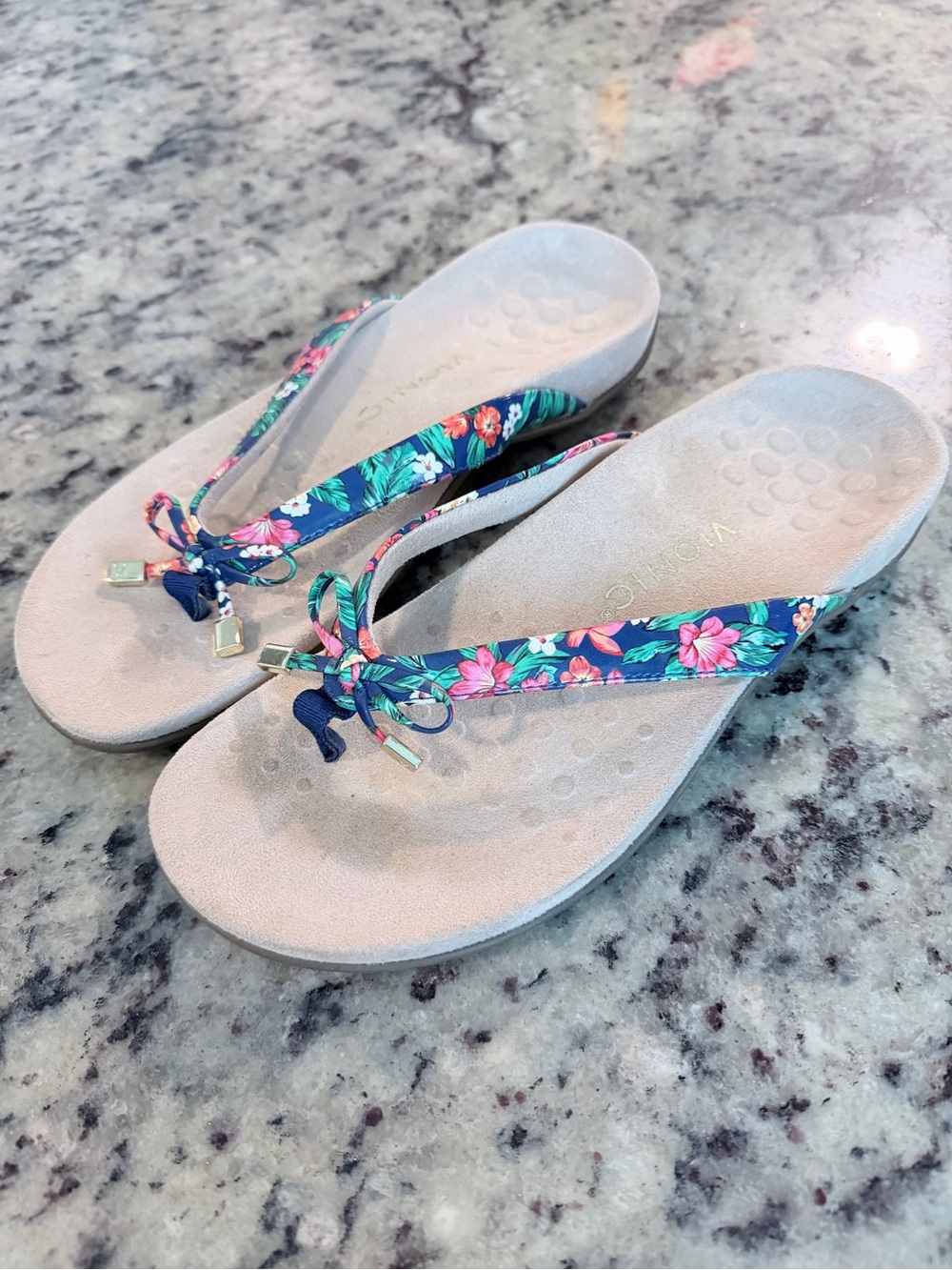 Vionic Floral Navy and Pink Women's Sandals